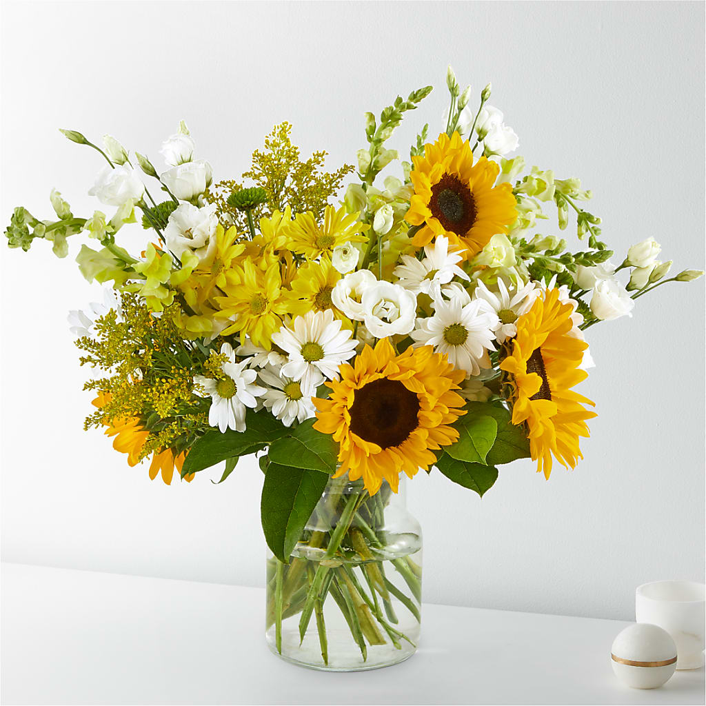 Hello Sunshine Bouquet – Accents By Jenny, Park Ridge IL