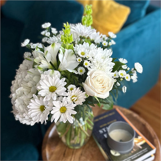 Classic Ivory – A Florist Original – Accents By Jenny, Park Ridge IL