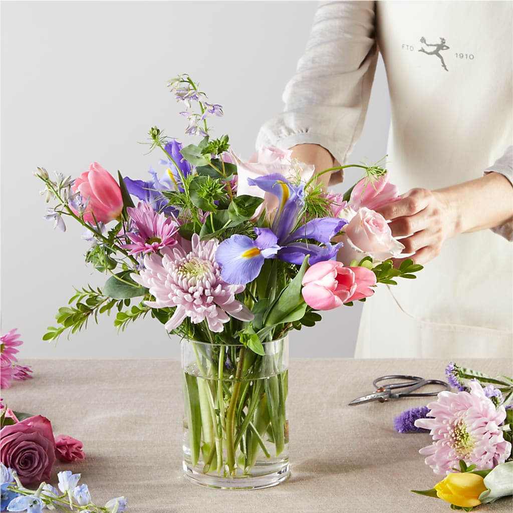 Pastel Tradition - A Florist Original –  Accents By Jenny, Park Ridge IL